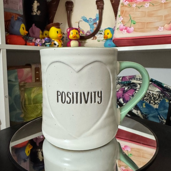 Heartland Positivity Mug with Green Handle - Picture 3 of 4